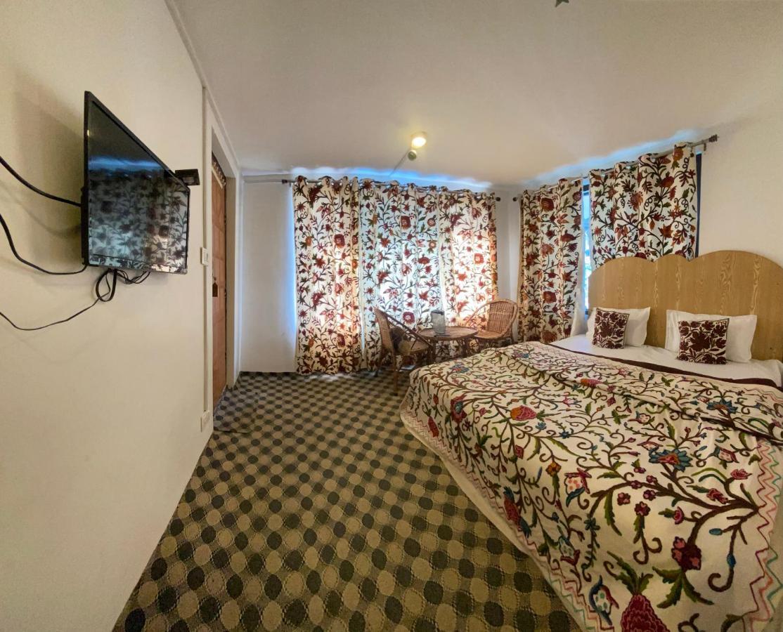 Aashiyana Guest House Пагалґем Екстер'єр фото